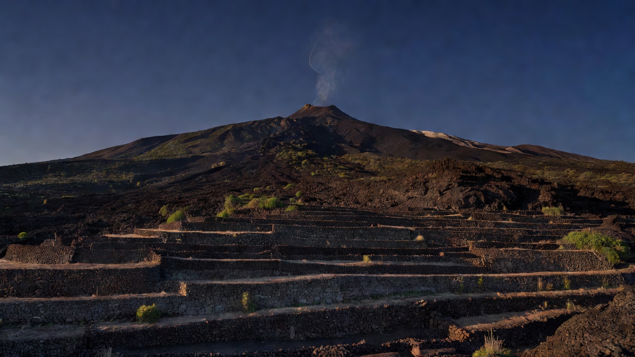 Italy Travel Update: Etna Erupts, Venice Tightens Entry, and What It All Means for Your Next Trip